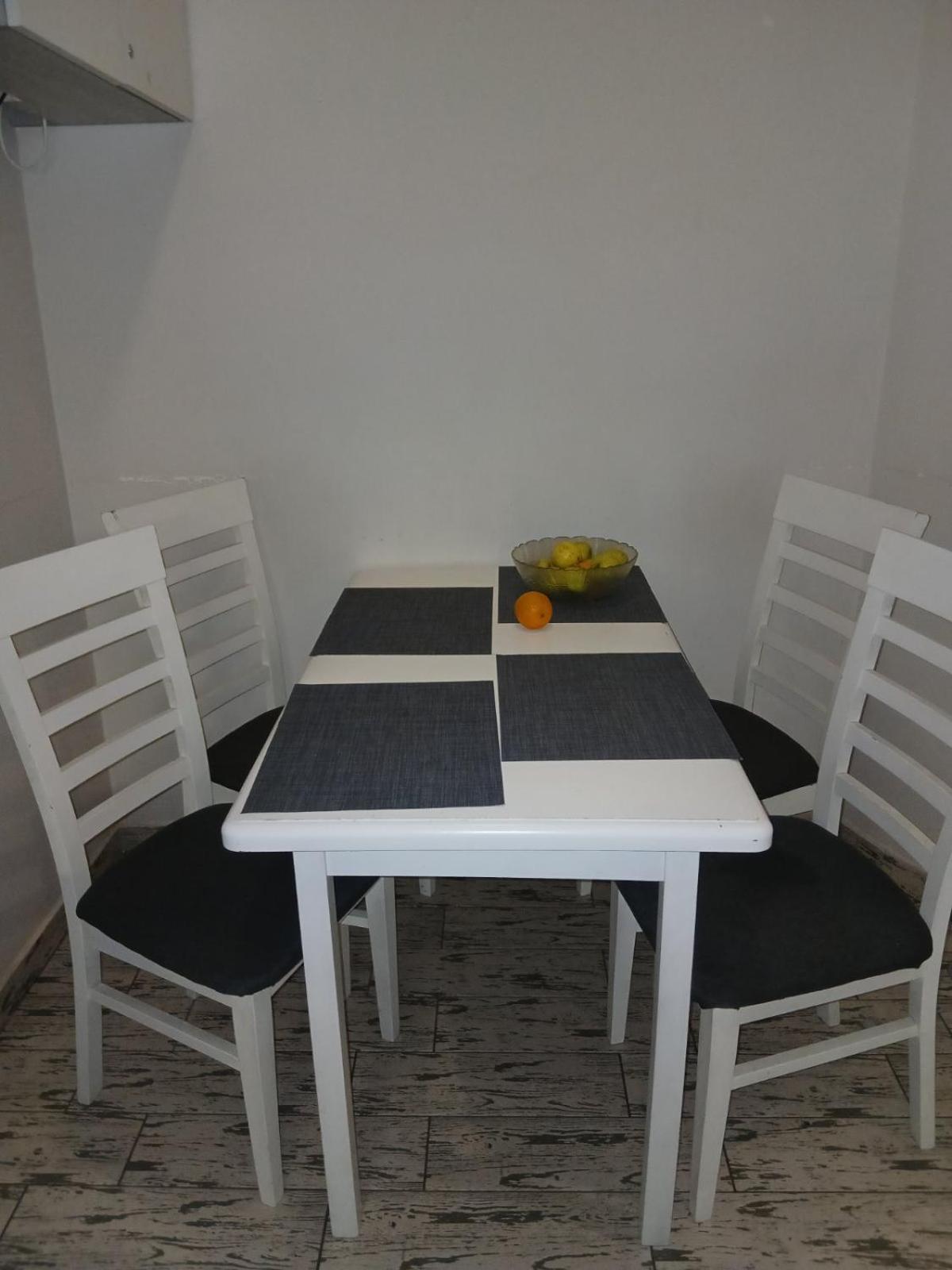 Skelnaia Apartment Lviv Eksteriør billede